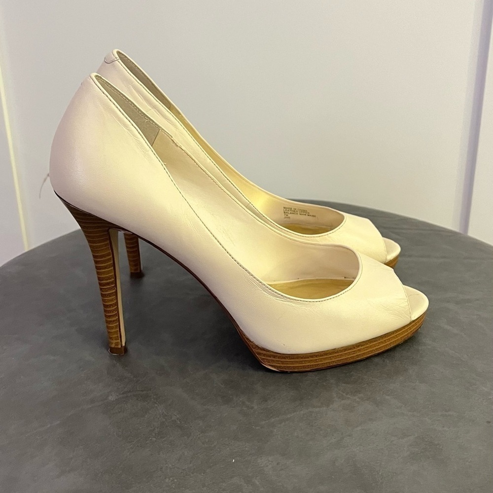 INC International Concepts White Off Stiletto Heels - Picture 3 of 6